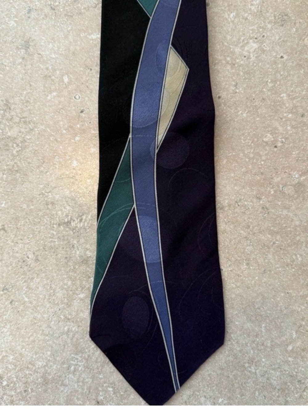 🫶🏻 Zylos George Machado Silk Tie
